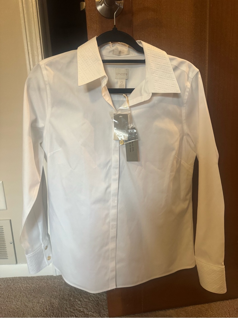 Chico's White Long-Sleeve Dress Shirt with Textured Collar